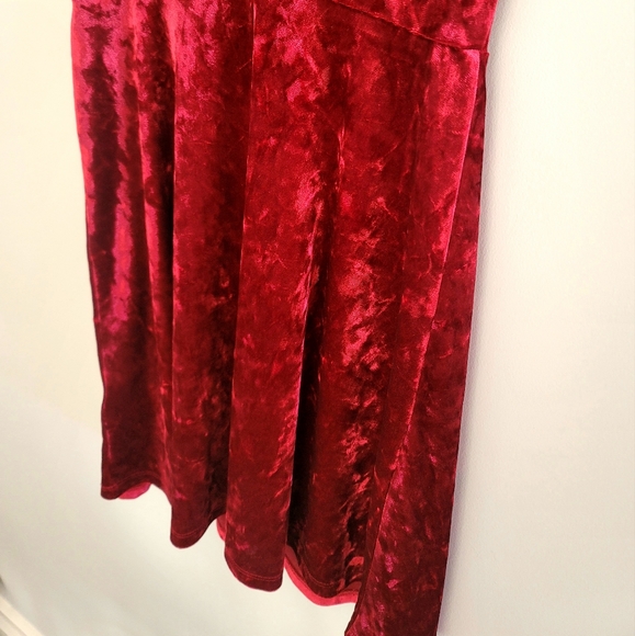 H&M Women's Sleeveless Backless Velvet Dress Size 6 - Picture 6 of 8
